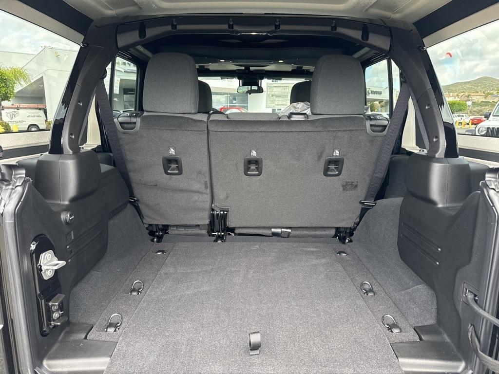 new 2025 Jeep Wrangler car, priced at $39,884