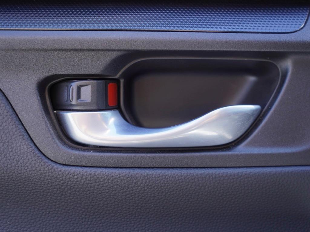 used 2023 Honda CR-V Hybrid car, priced at $30,792
