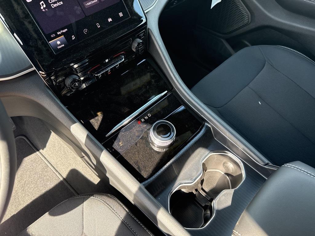new 2025 Jeep Grand Cherokee L car, priced at $35,300