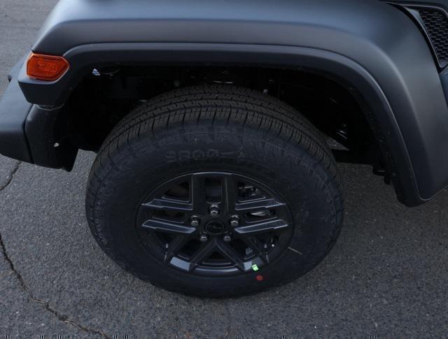 new 2025 Jeep Wrangler car, priced at $35,947