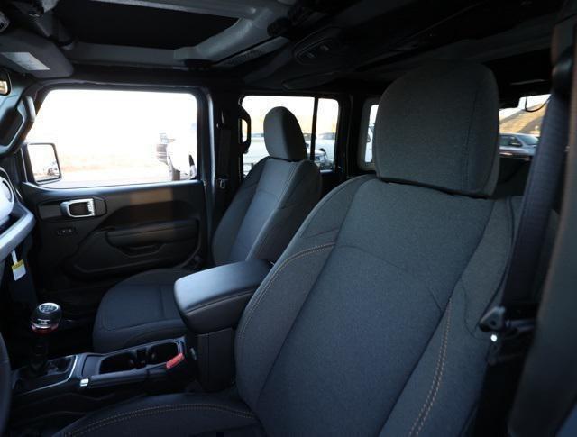 new 2025 Jeep Wrangler car, priced at $35,947