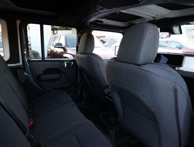 new 2025 Jeep Wrangler car, priced at $35,947