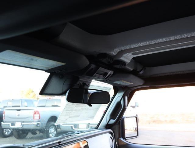 new 2025 Jeep Wrangler car, priced at $35,947