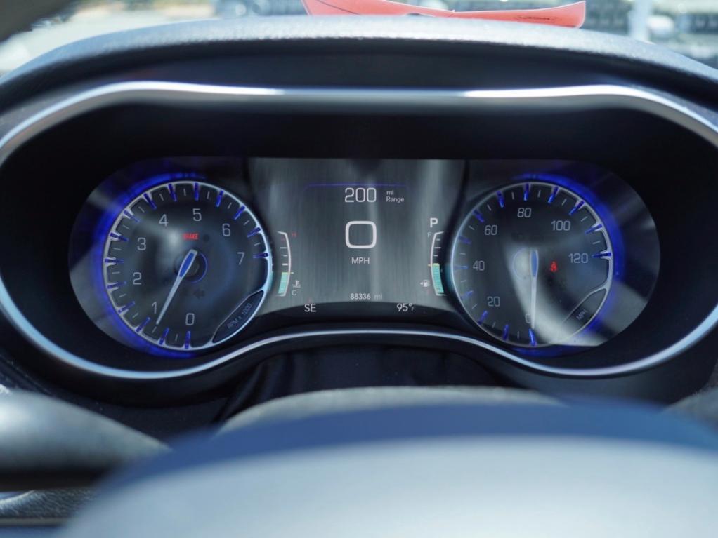 used 2020 Chrysler Pacifica car, priced at $20,551