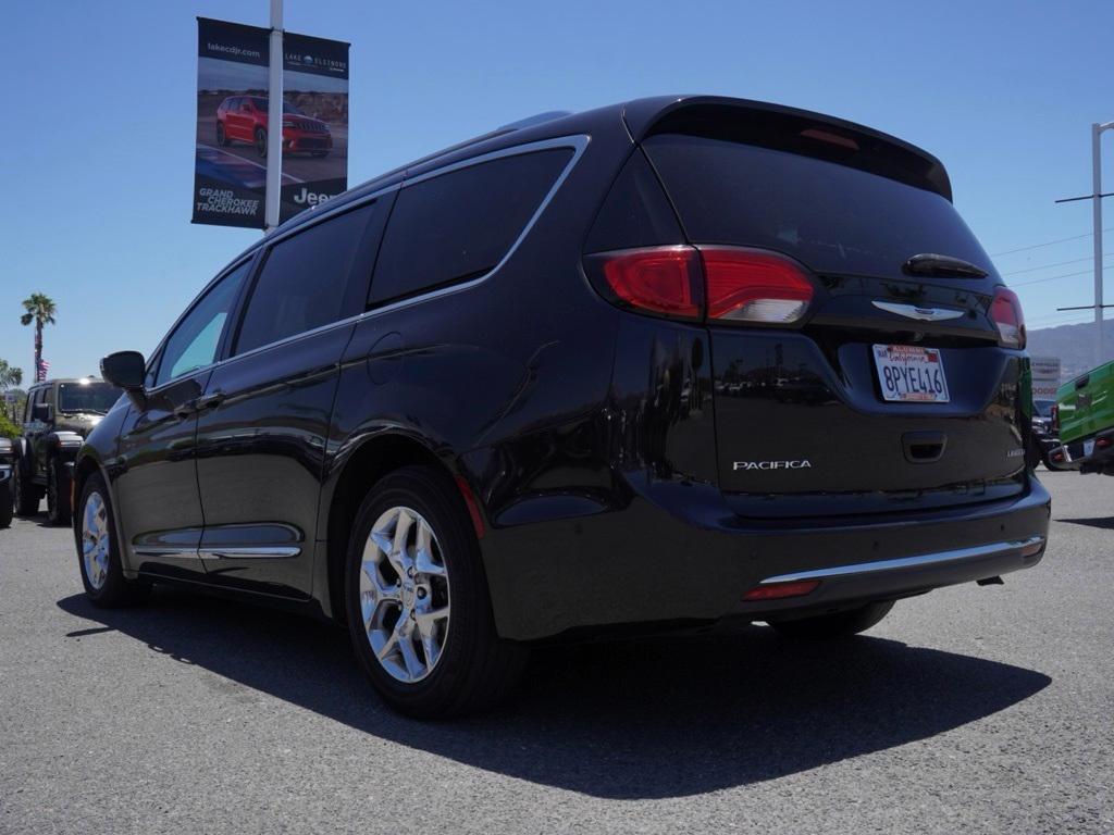 used 2020 Chrysler Pacifica car, priced at $20,551