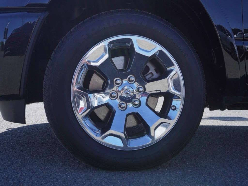 new 2025 Ram 1500 car, priced at $42,521