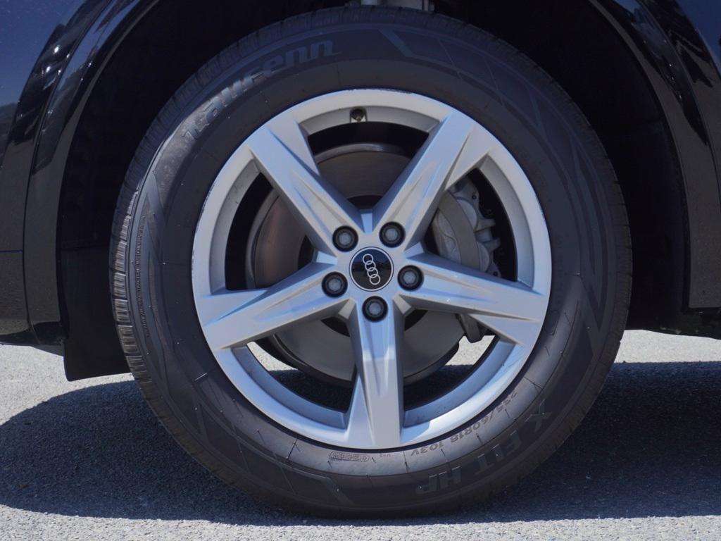 used 2021 Audi Q5 car, priced at $20,020