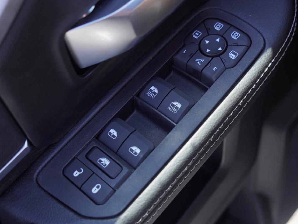 new 2025 Ram 2500 car, priced at $58,079