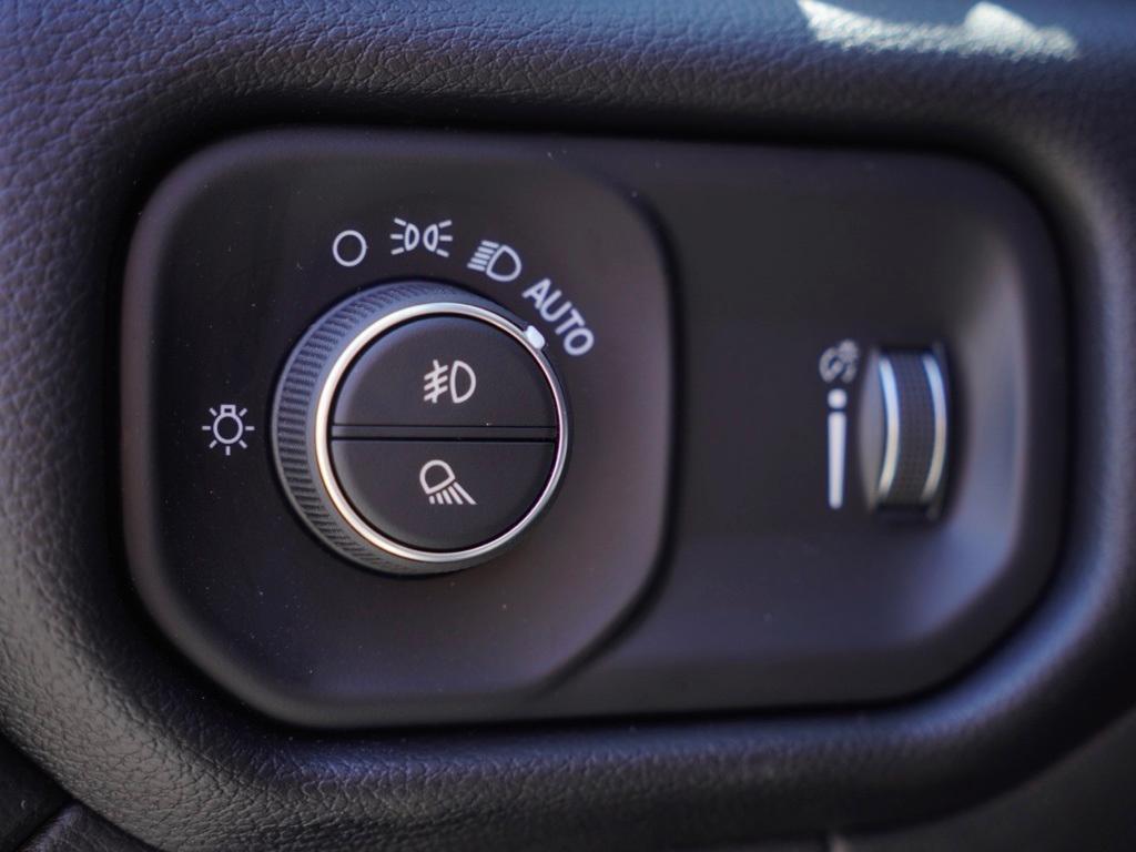 new 2025 Ram 2500 car, priced at $58,079