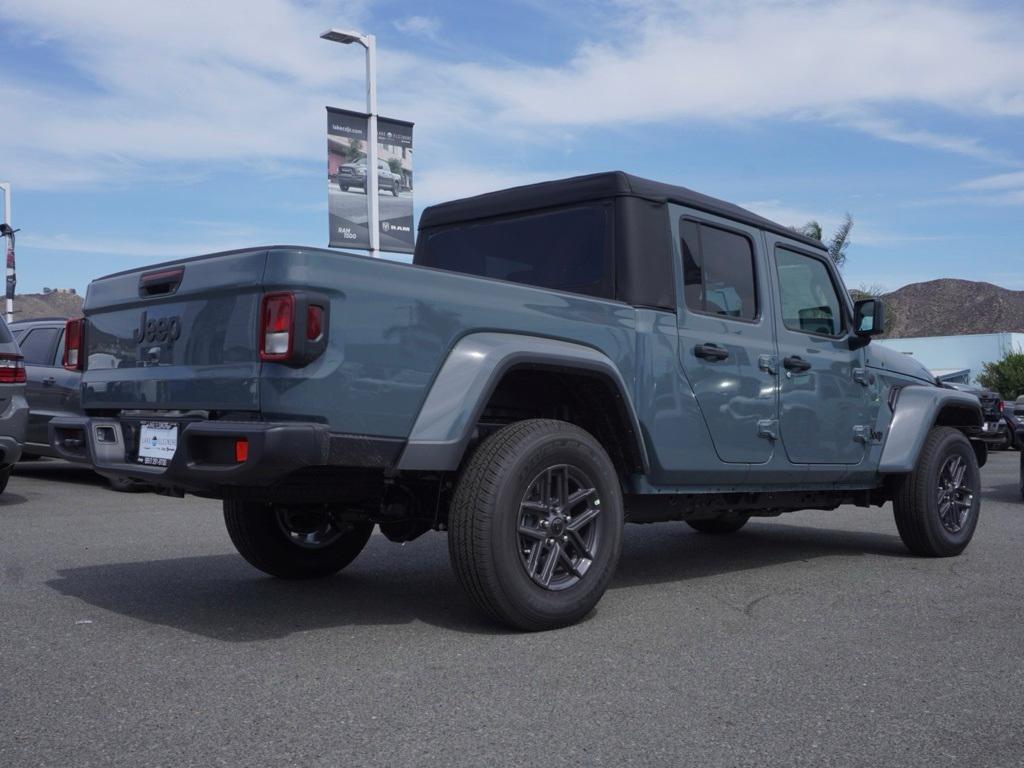 new 2025 Jeep Gladiator car, priced at $34,243