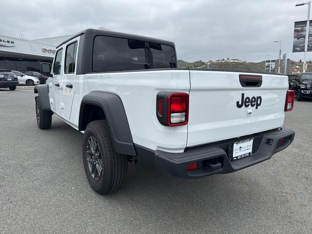new 2025 Jeep Gladiator car, priced at $36,728