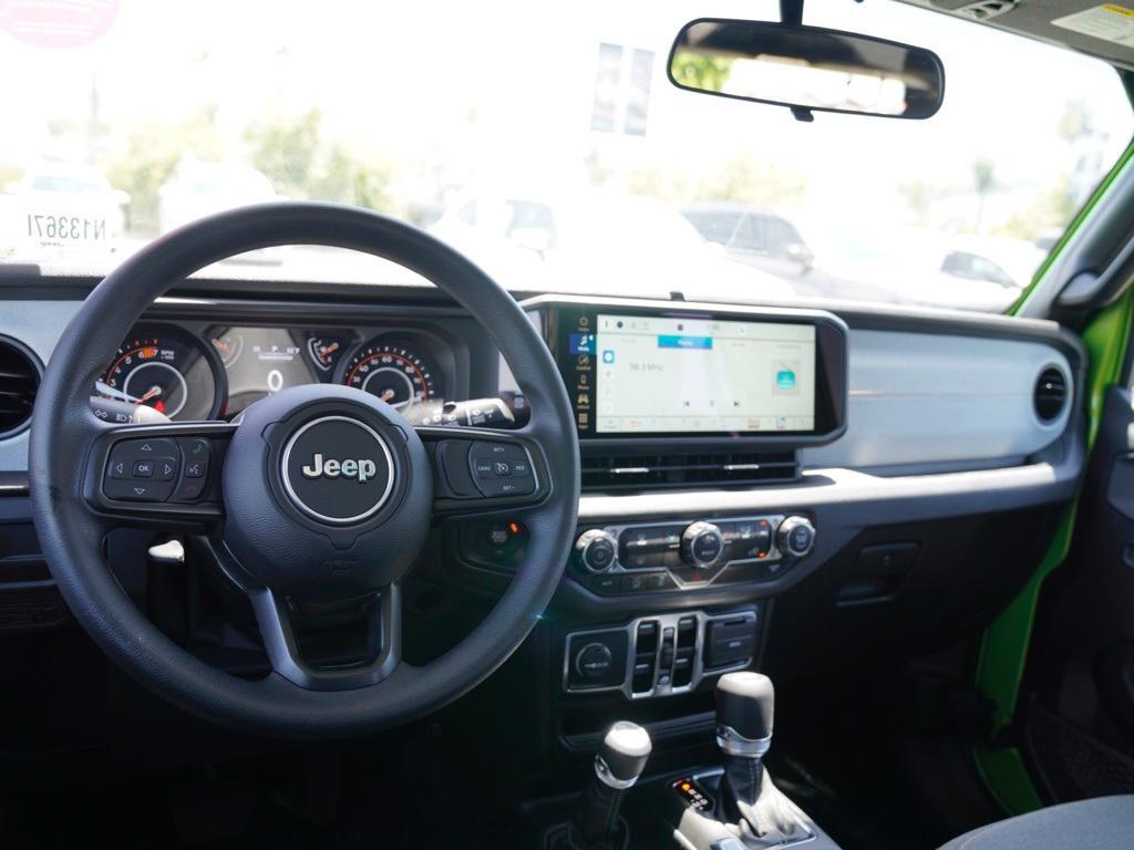 new 2025 Jeep Wrangler car, priced at $36,331