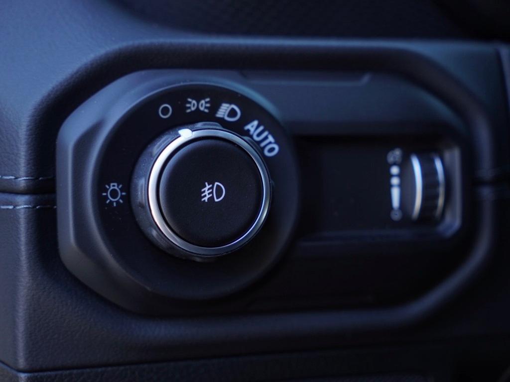 new 2025 Jeep Wrangler car, priced at $95,085