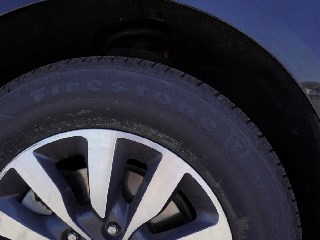 used 2021 Chrysler Pacifica Hybrid car, priced at $25,995