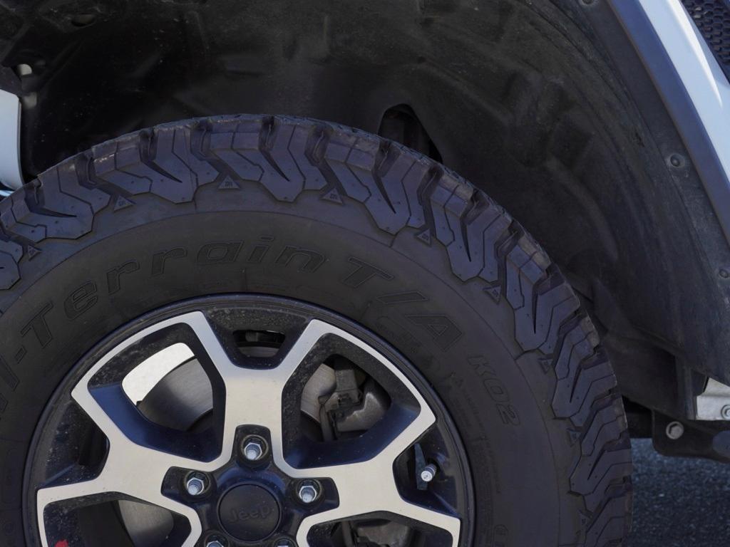 used 2019 Jeep Wrangler Unlimited car, priced at $30,165