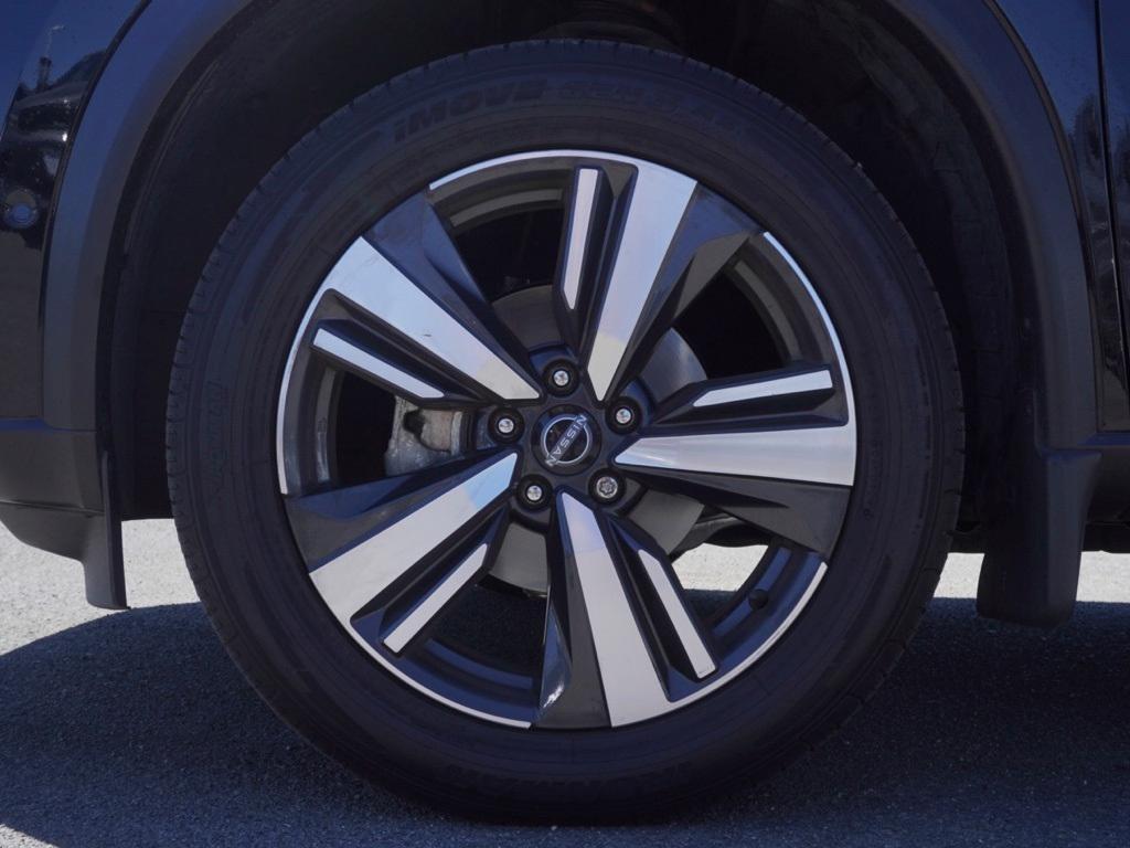 used 2023 Nissan Rogue car, priced at $22,405