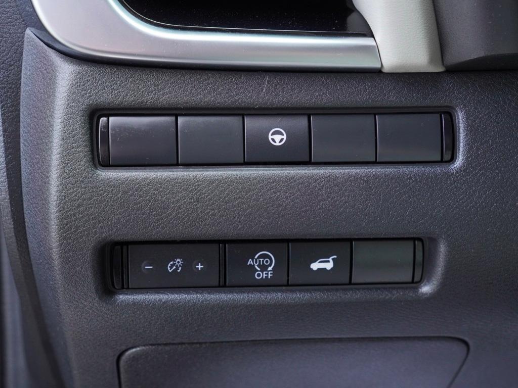 used 2023 Nissan Rogue car, priced at $21,968