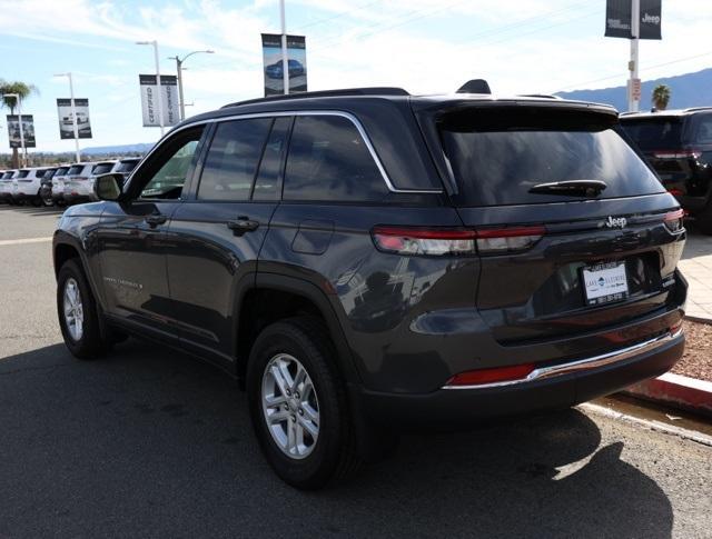 new 2025 Jeep Grand Cherokee car, priced at $34,200