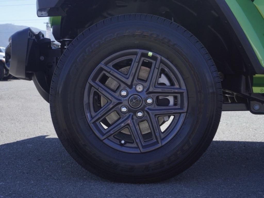 new 2025 Jeep Gladiator car, priced at $34,243