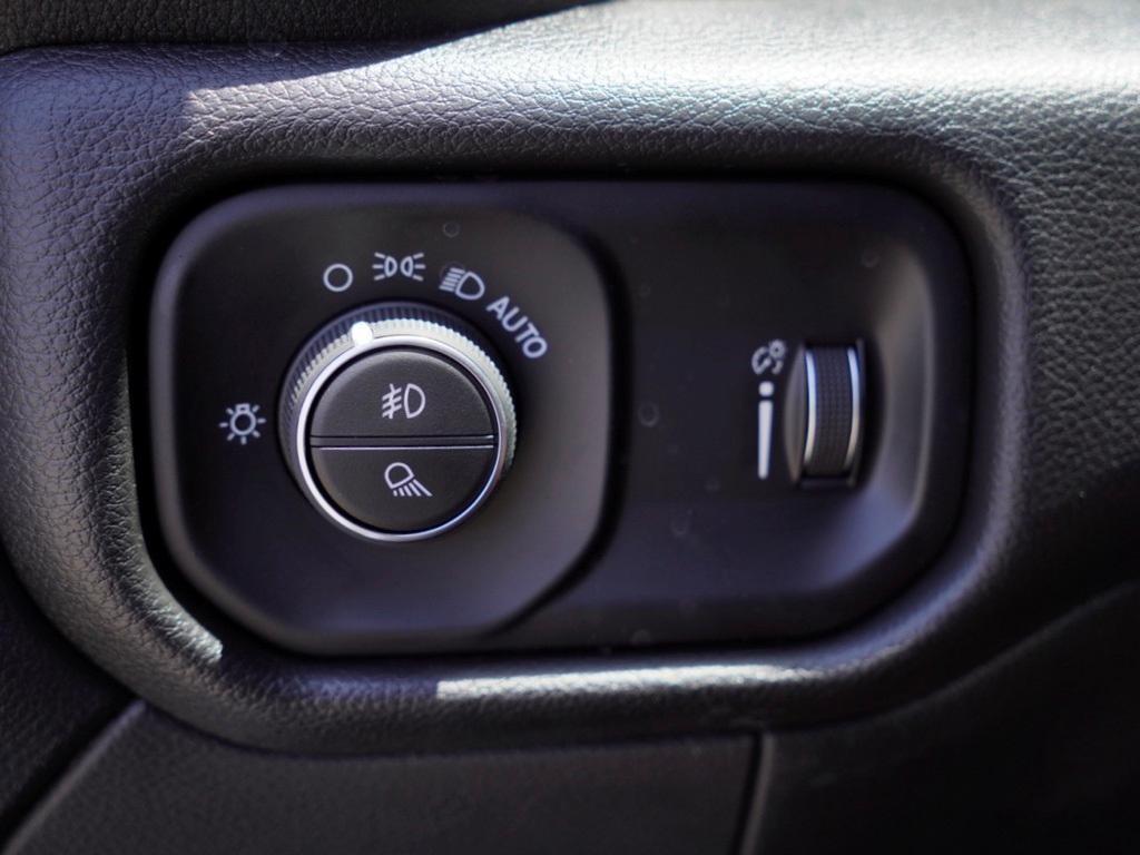 new 2025 Ram 2500 car, priced at $53,688