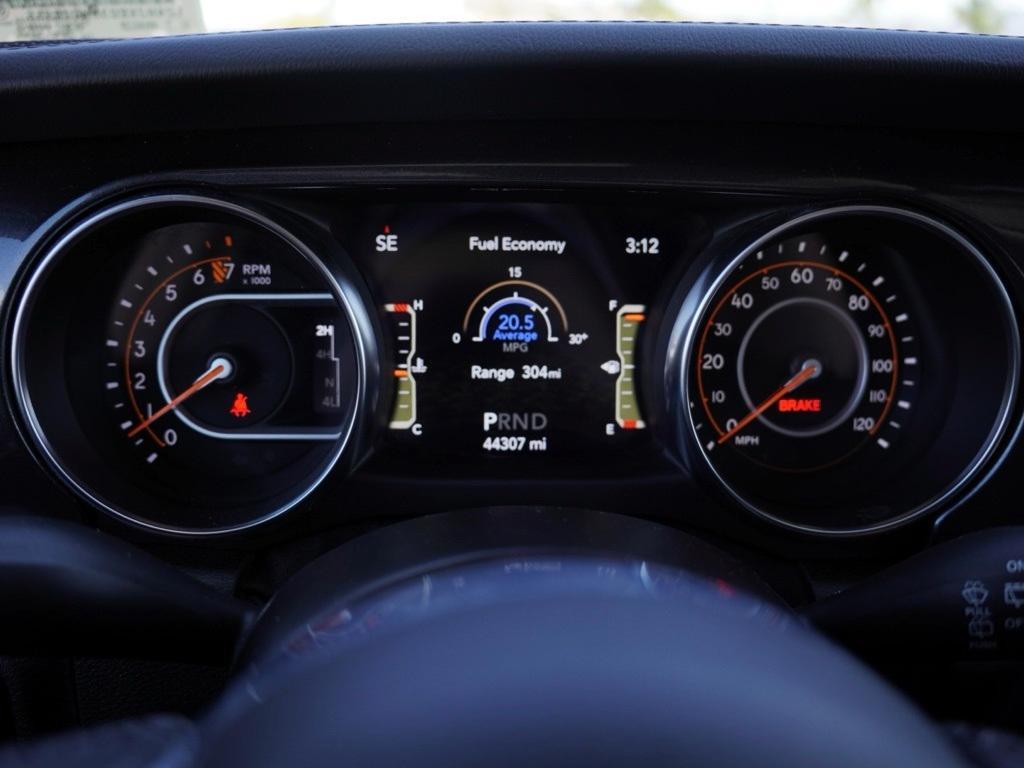 used 2021 Jeep Wrangler Unlimited car, priced at $31,945