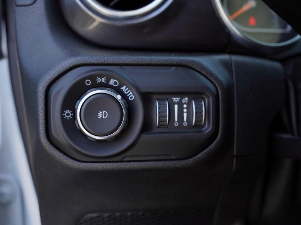 used 2021 Jeep Wrangler Unlimited car, priced at $31,945