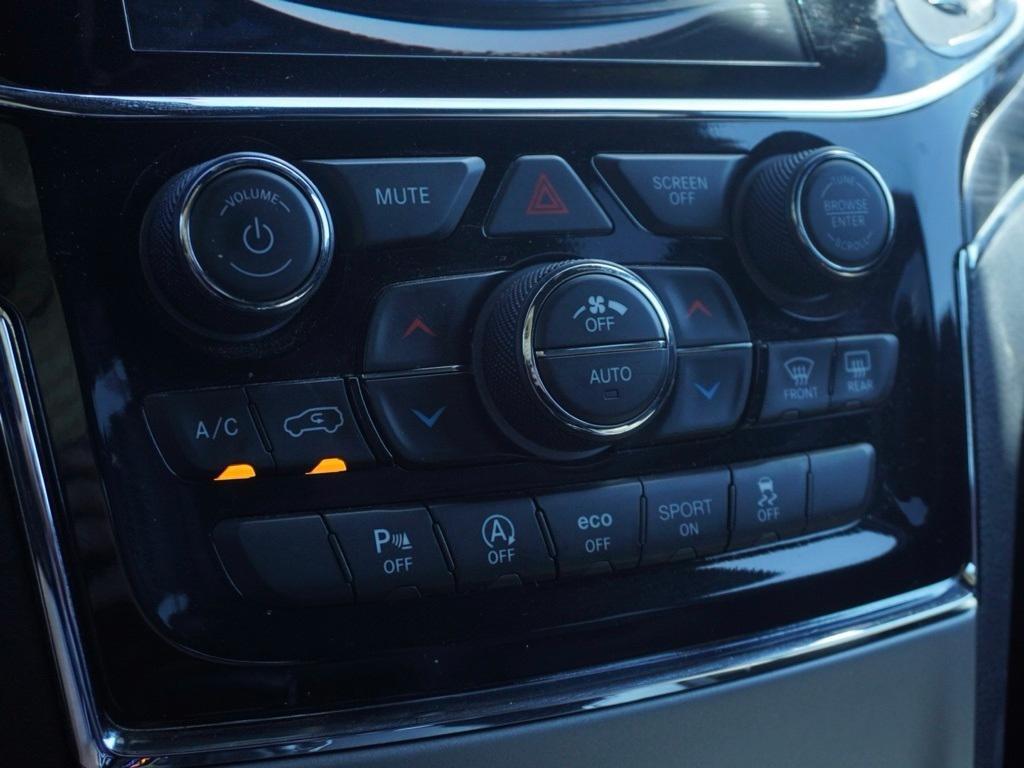 used 2022 Jeep Grand Cherokee WK car, priced at $23,095