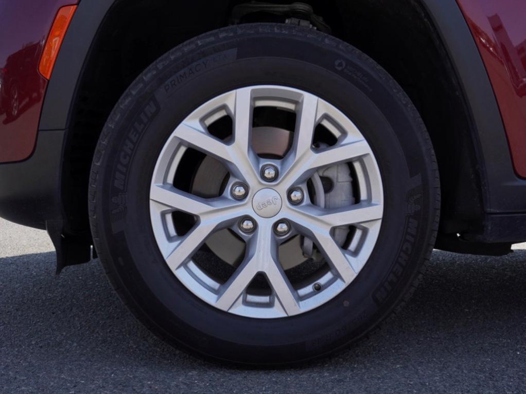 used 2023 Jeep Grand Cherokee car, priced at $30,995