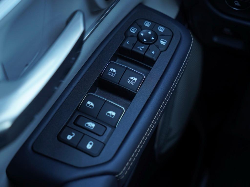 new 2025 Ram 1500 car, priced at $73,892