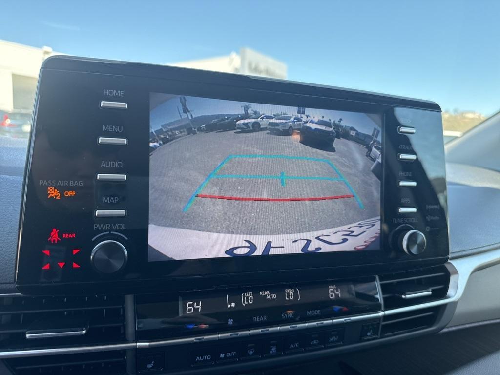 used 2023 Toyota Sienna car, priced at $38,499