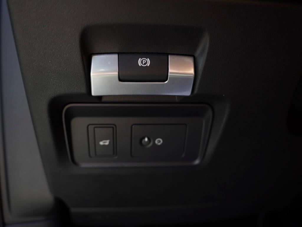 used 2020 Land Rover Discovery Sport car, priced at $21,372