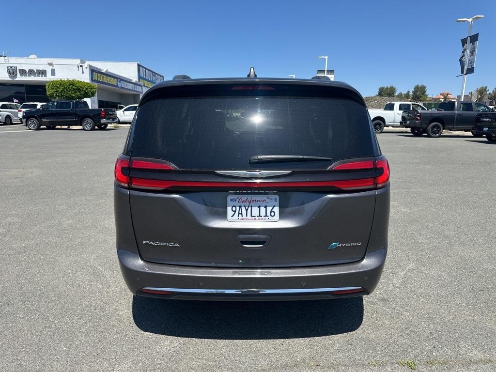 used 2021 Chrysler Pacifica Hybrid car, priced at $25,995