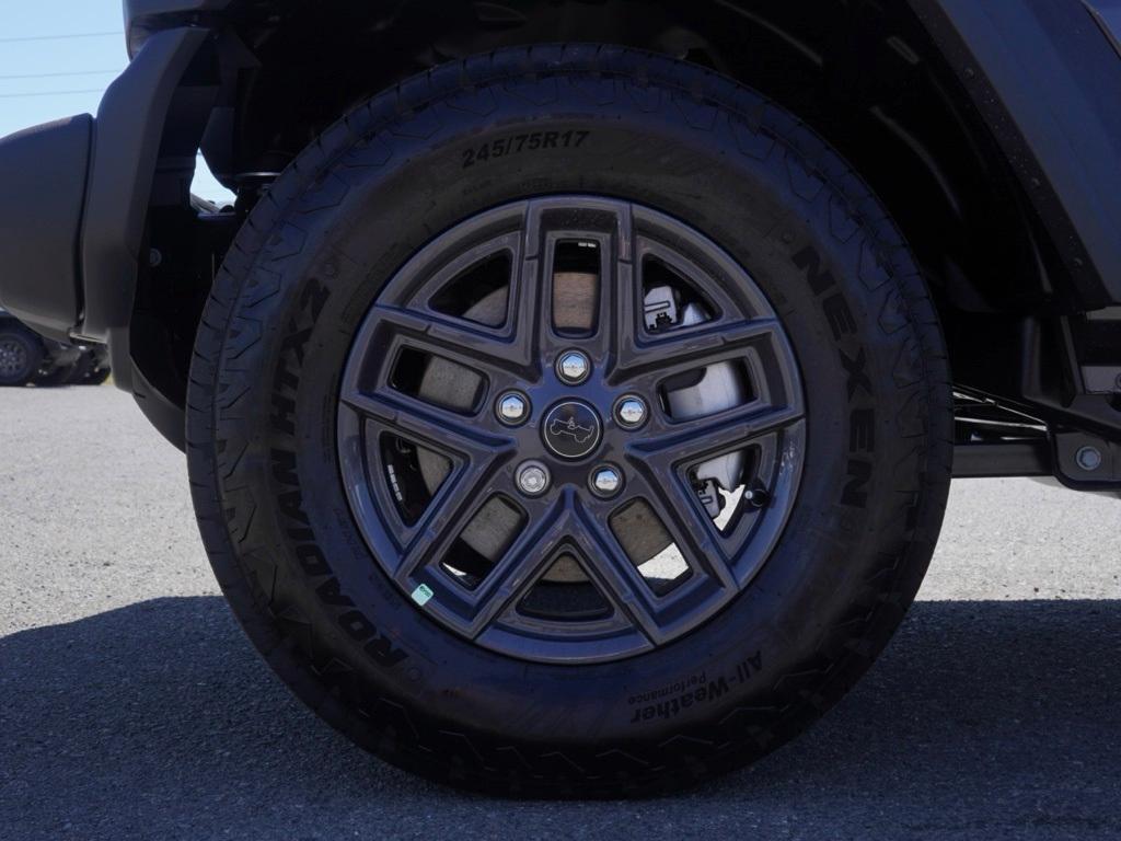 new 2025 Jeep Wrangler car, priced at $36,716