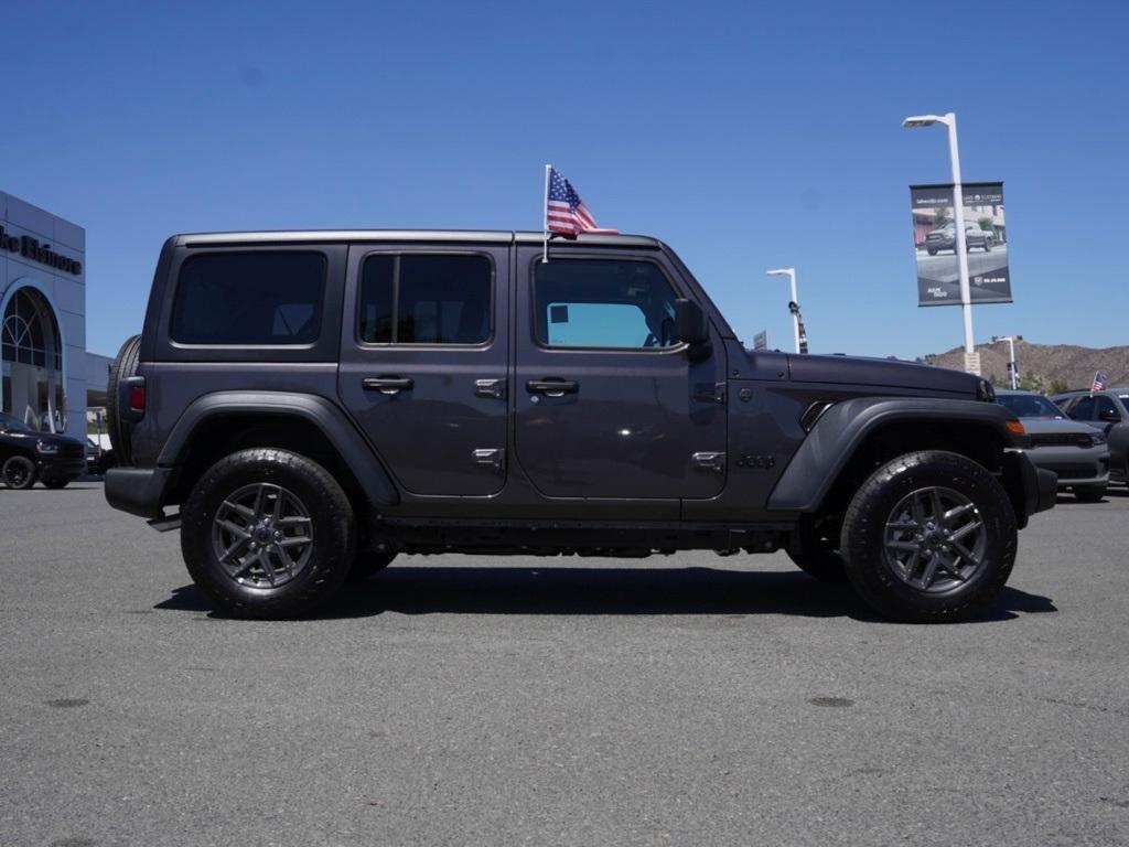 new 2025 Jeep Wrangler car, priced at $36,716