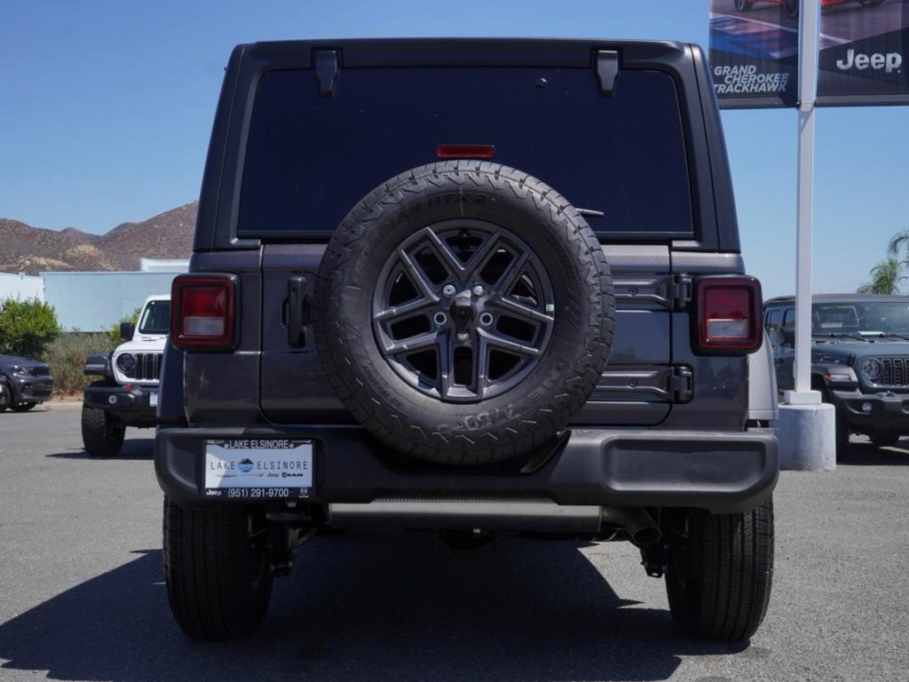 new 2025 Jeep Wrangler car, priced at $36,716