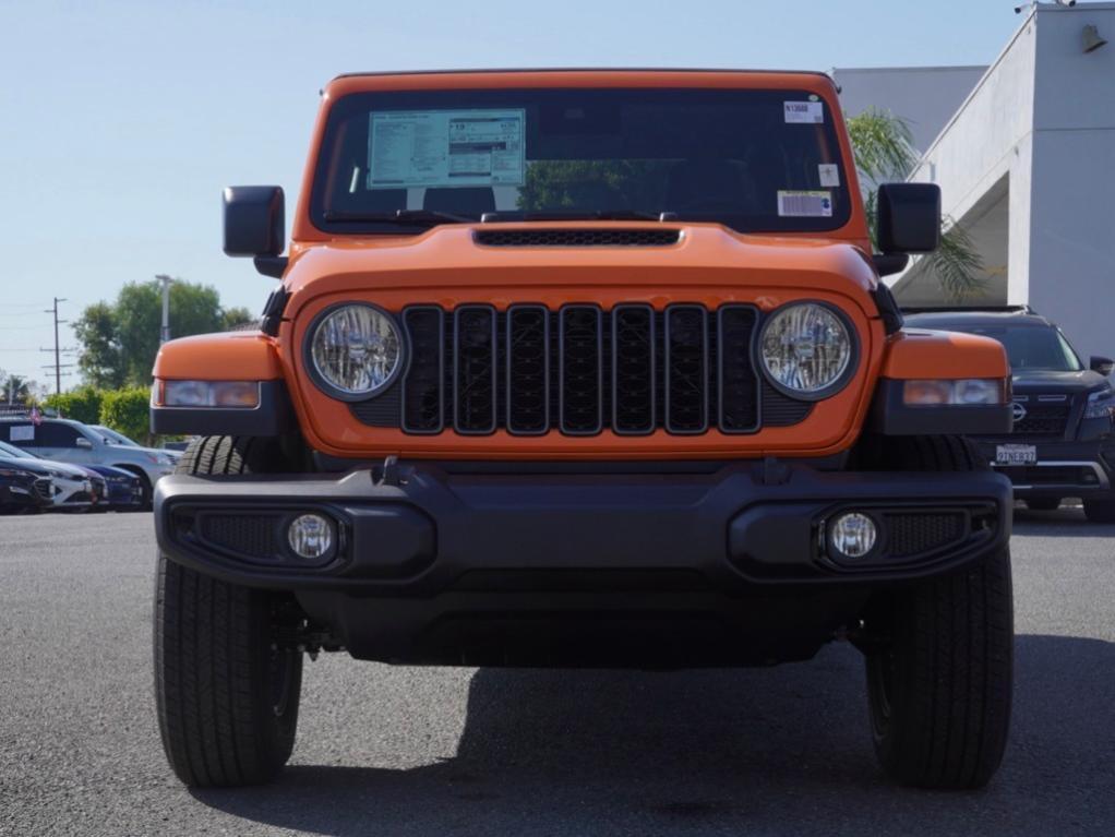 new 2025 Jeep Gladiator car, priced at $32,497