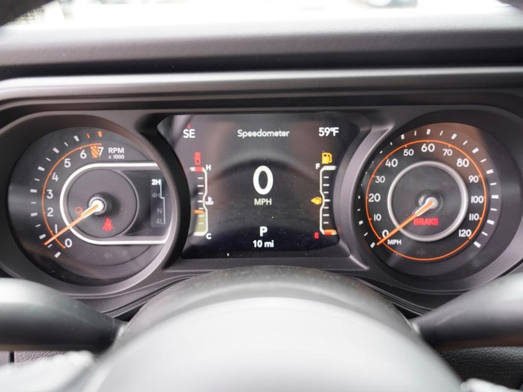 new 2025 Jeep Gladiator car, priced at $44,390