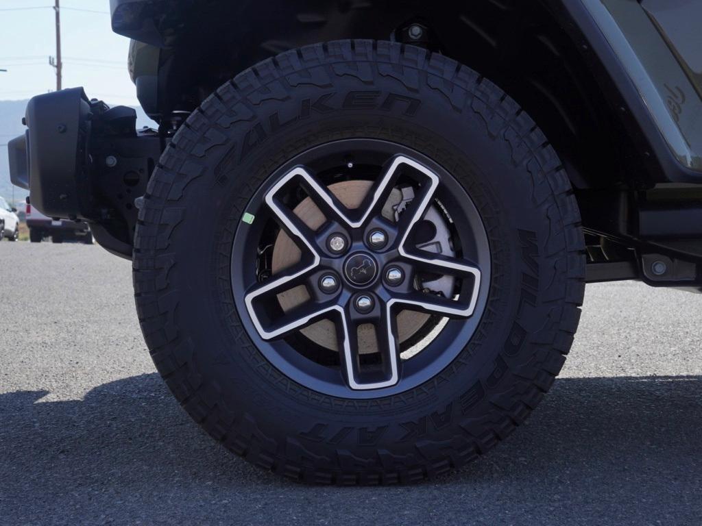 new 2025 Jeep Gladiator car, priced at $54,063