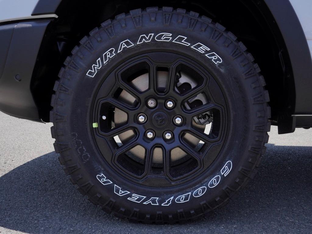 new 2025 Ram 1500 car, priced at $59,559