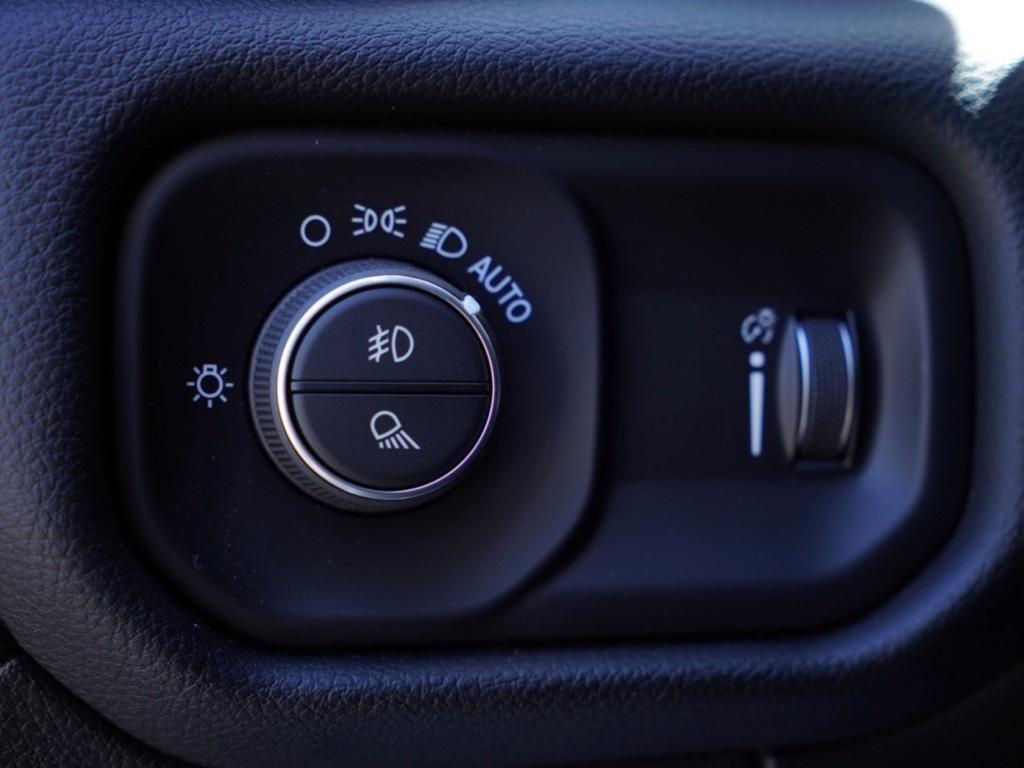 used 2021 Ram 1500 car, priced at $30,532