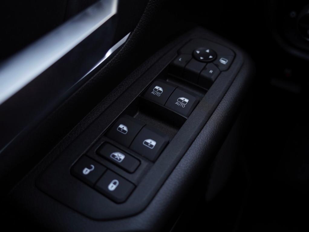 new 2025 Ram 1500 car, priced at $45,617