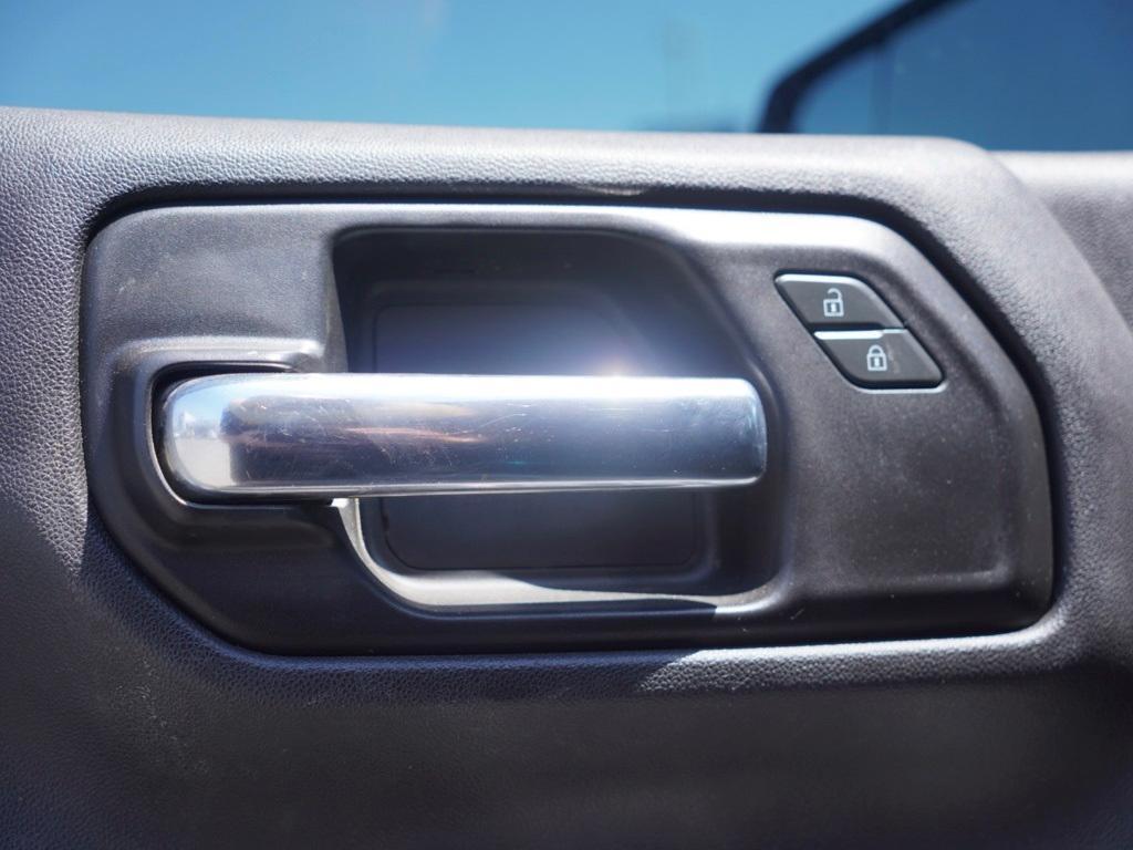 used 2019 Chevrolet Silverado 1500 car, priced at $25,131