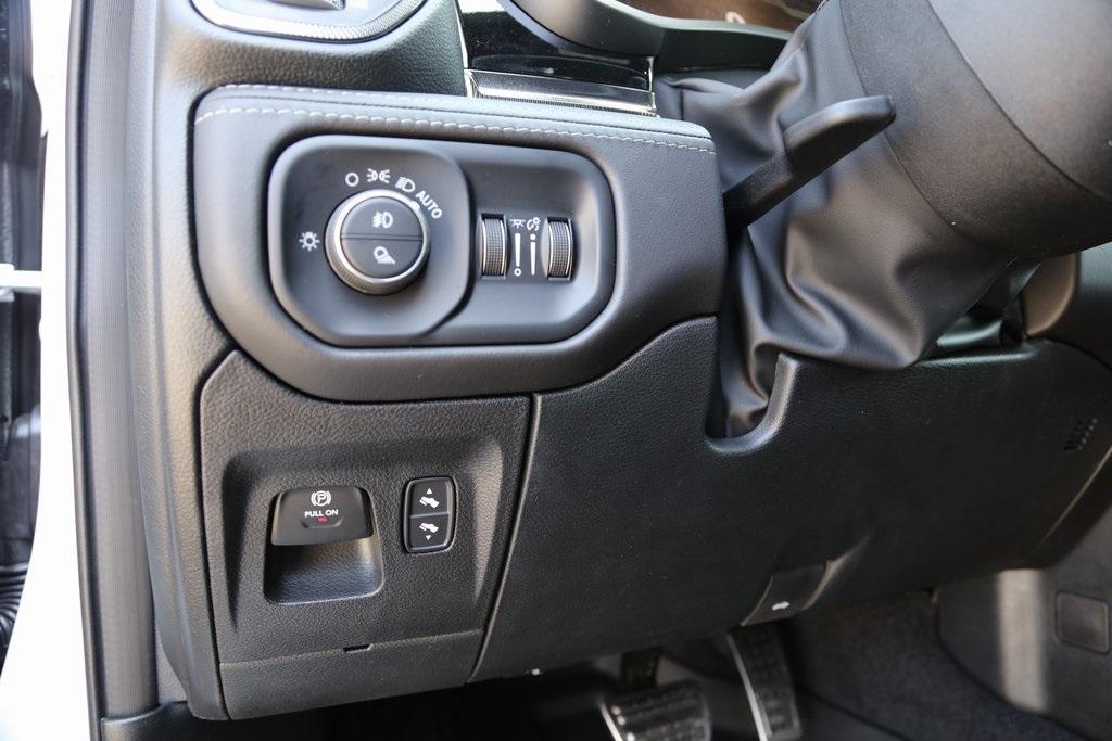 new 2025 Ram 1500 car, priced at $84,175