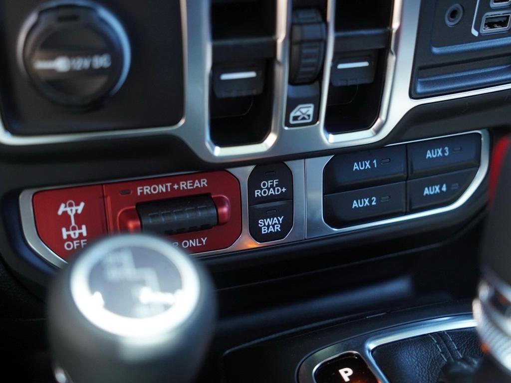 new 2025 Jeep Wrangler car, priced at $59,100