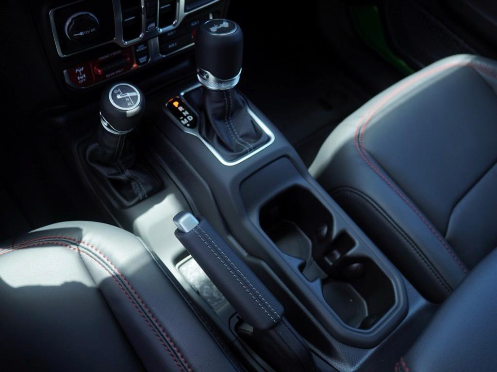 new 2025 Jeep Wrangler car, priced at $59,100