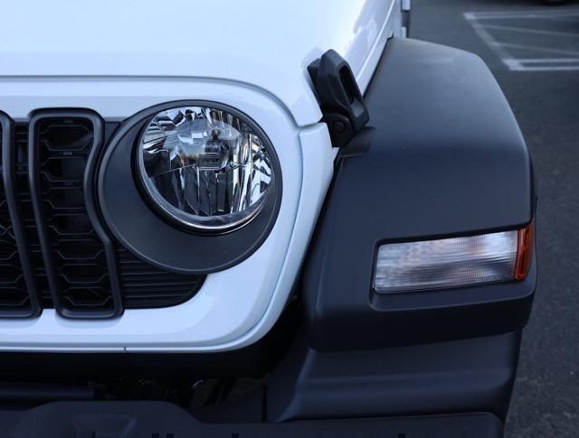 new 2025 Jeep Wrangler car, priced at $37,585