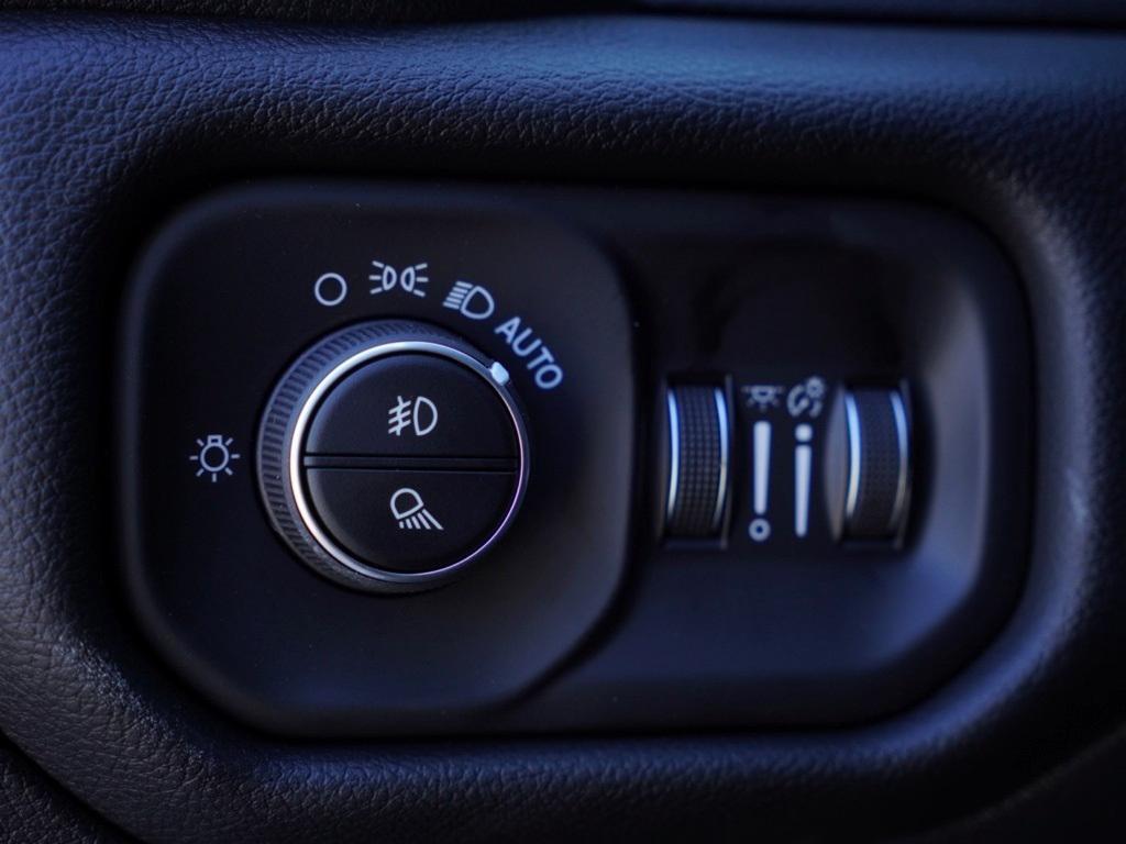 new 2025 Ram 1500 car, priced at $46,406