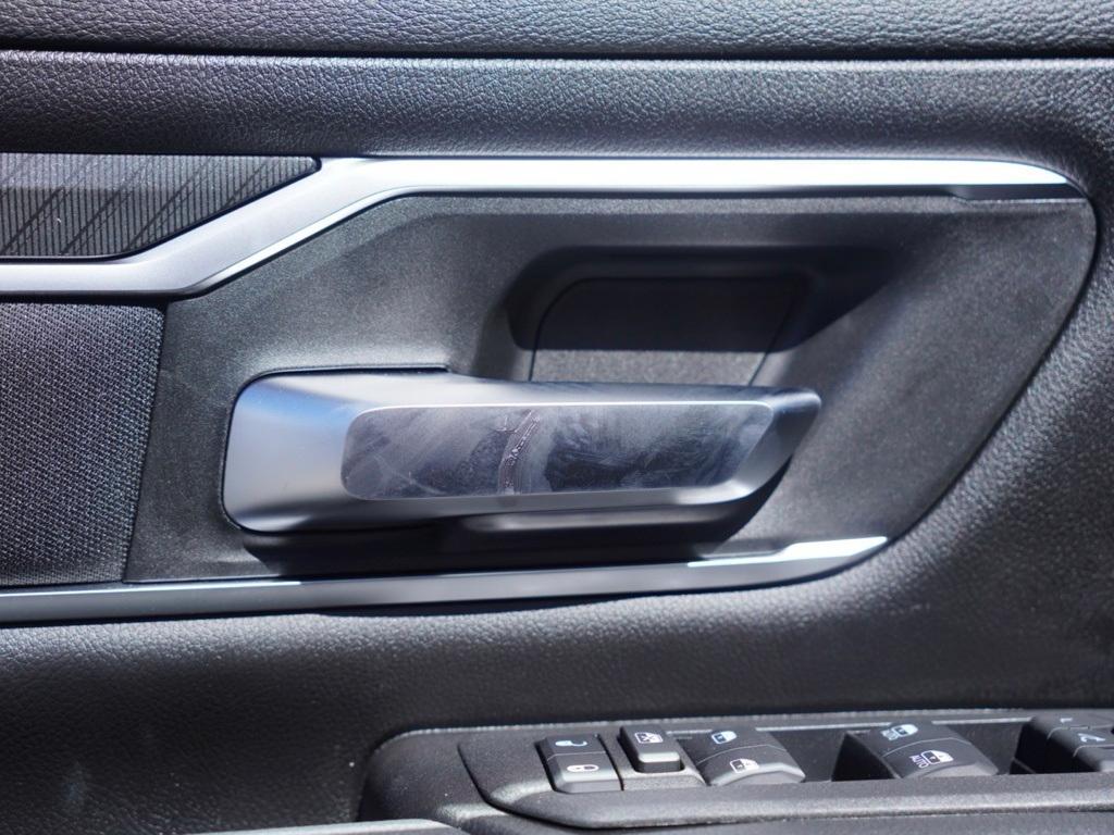 new 2025 Ram 1500 car, priced at $46,406