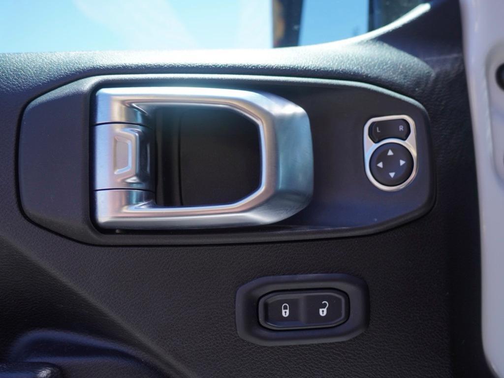 used 2022 Jeep Wrangler Unlimited car, priced at $30,661