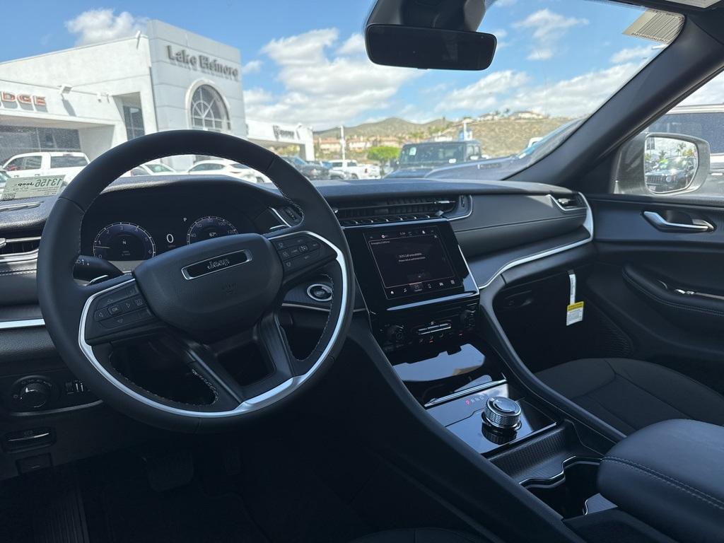 new 2025 Jeep Grand Cherokee L car, priced at $36,182